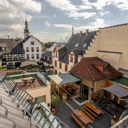 Talstation 20 / Innenstadt, 2 Schlafzimmer, Terrasse * Rüdesheim am Rhein