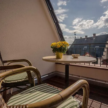 Apartment Talstation 20 / Innenstadt, 2 Schlafzimmer, Terrasse *