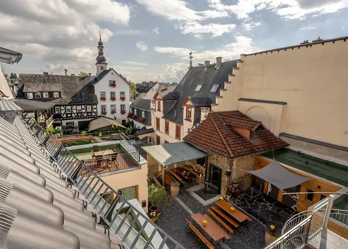 Talstation 20 / Innenstadt, 2 Schlafzimmer, Terrasse * Rüdesheim am Rhein