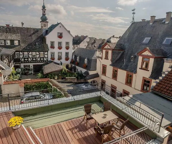 Апартаменты Talstation 20 / Innenstadt, 2 Schlafzimmer, Terrasse *