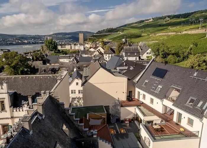 Talstation 20 / Innenstadt, 2 Schlafzimmer, Terrasse Апартаменты Рюдесхайм-на-Рейне